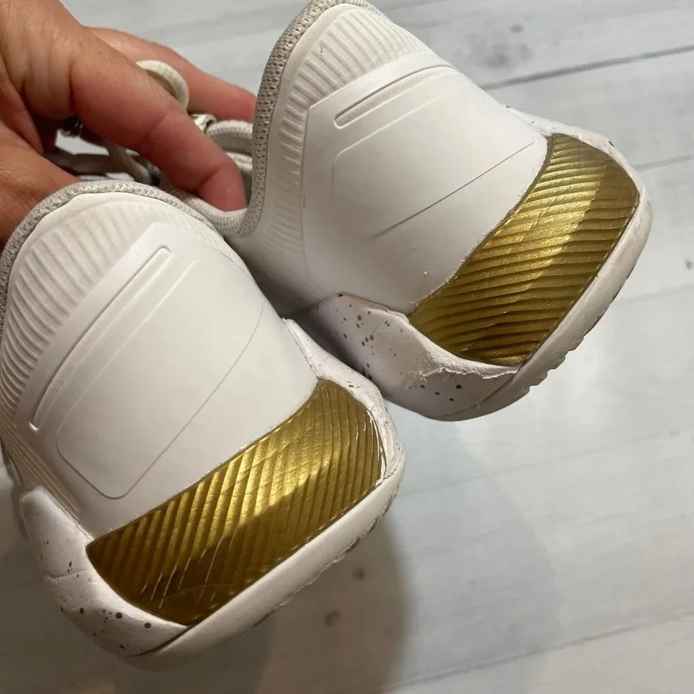 Women’s Under Armour Block City 2.0 Volleyball Shoes White & Gold 5.5‎